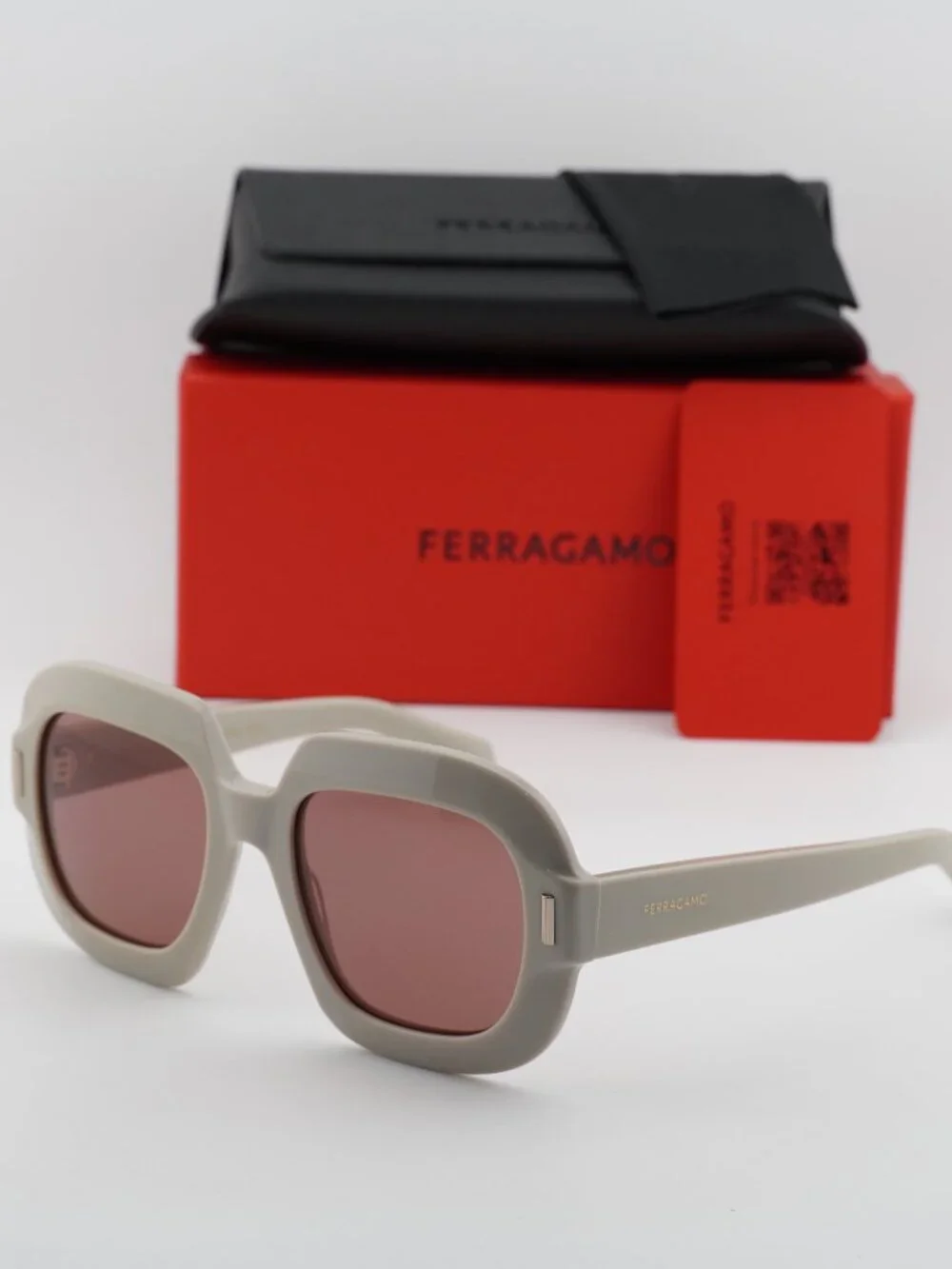 Salvatore Ferragamo SF2068SE 259 Square Sunglasses - Beige / Burgundy